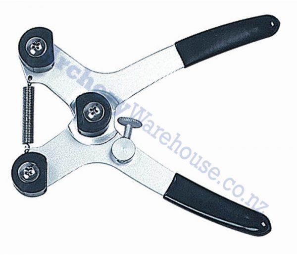 Cartel Arrow Straightener